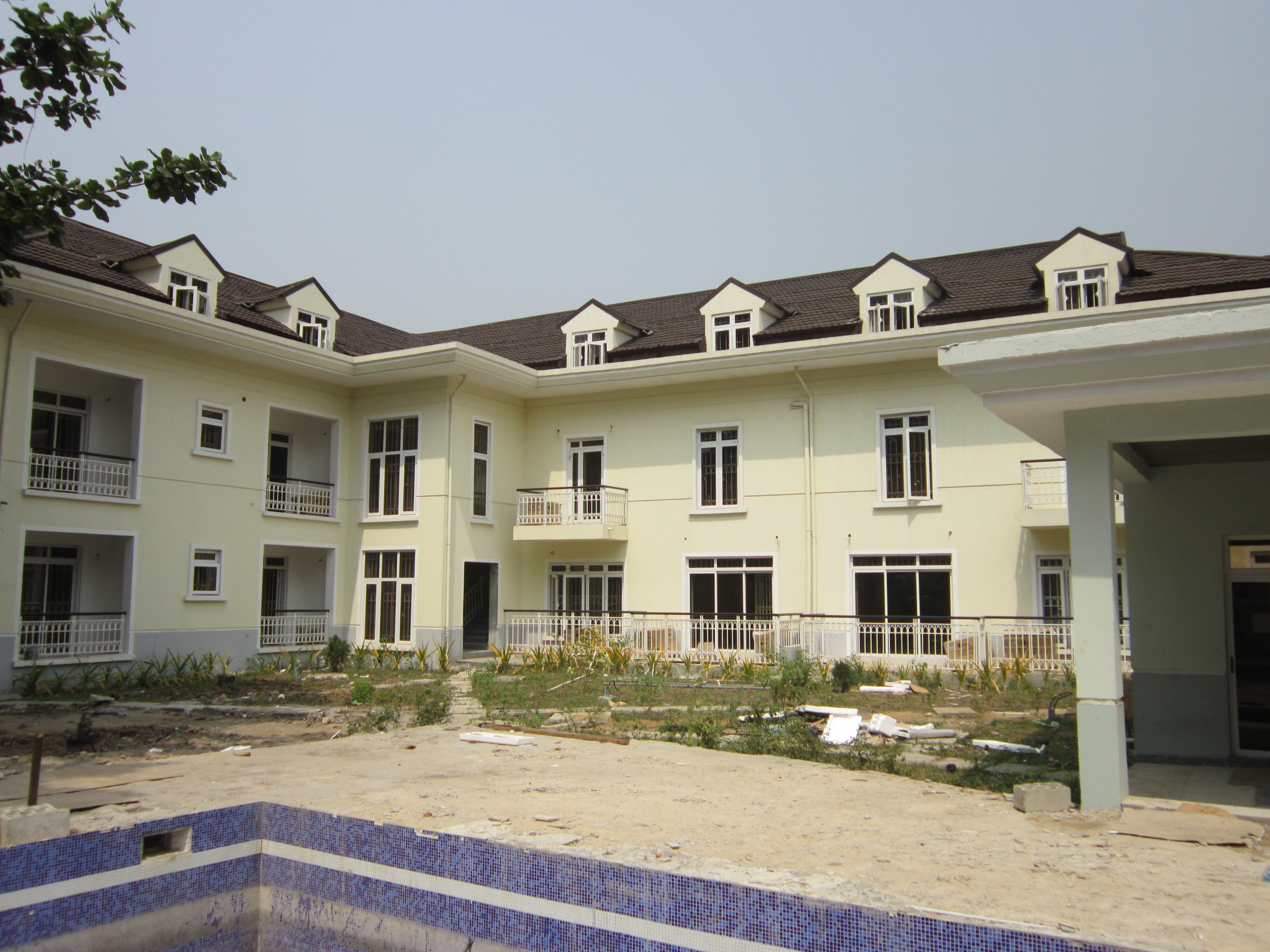 Luxury Apartment at Queens
Drive, Ikoyi, Lagos