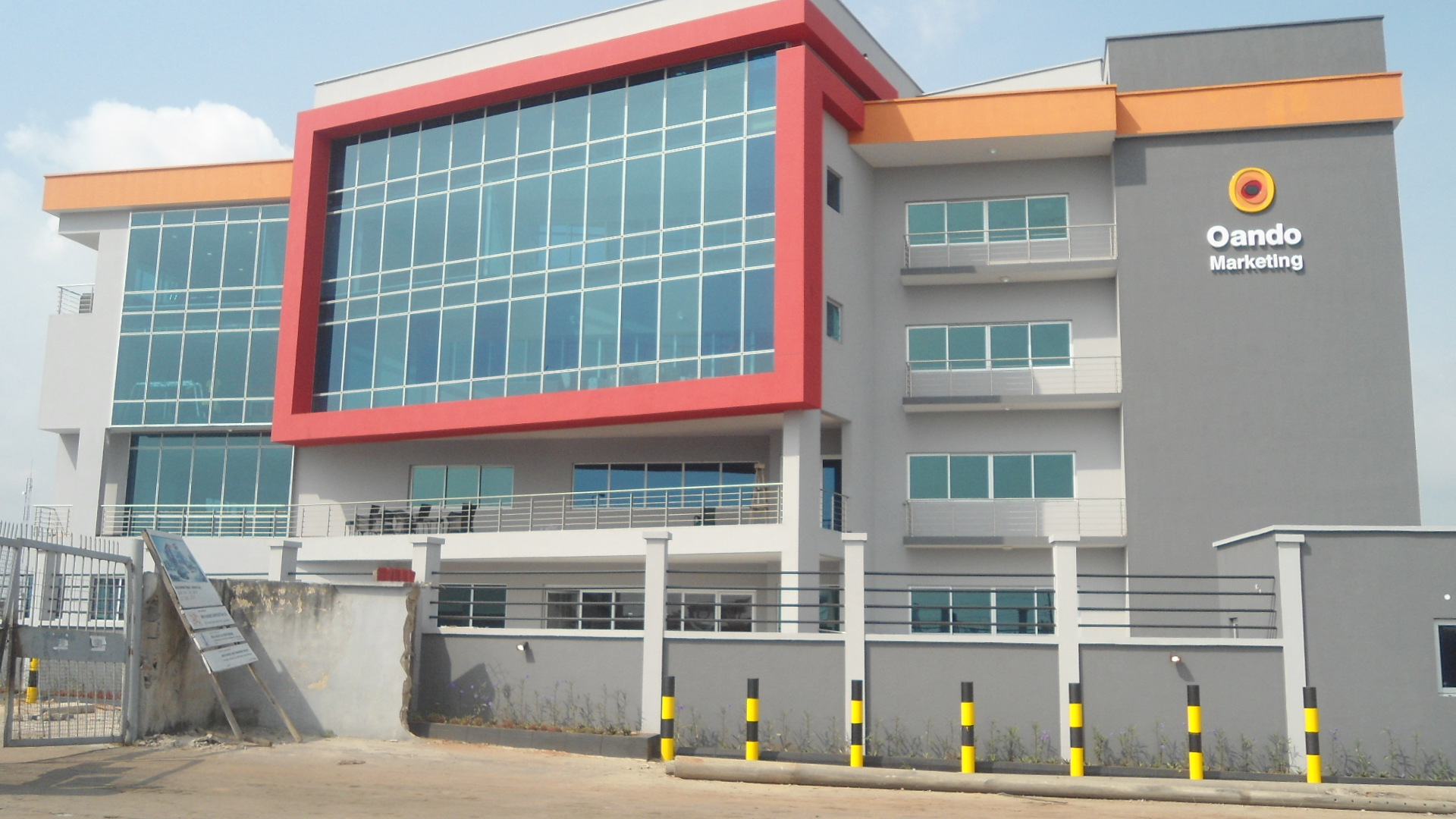 Oando Marketing Plc Head office 
complex Apapa, Lagos.